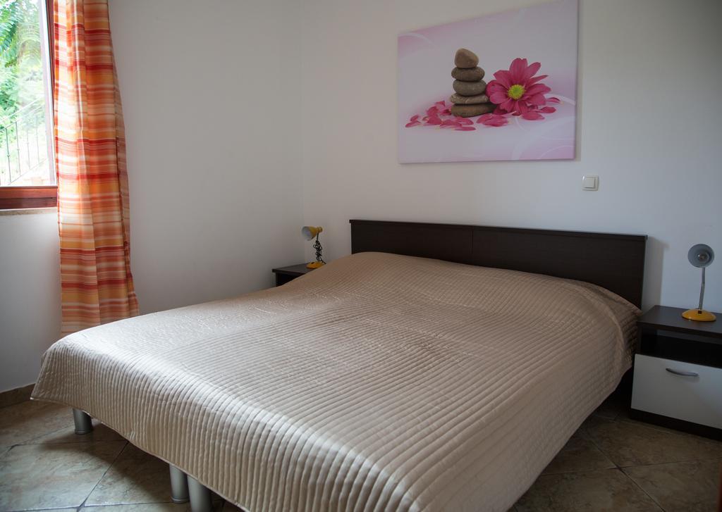 Villa Flora Опатия Стая снимка